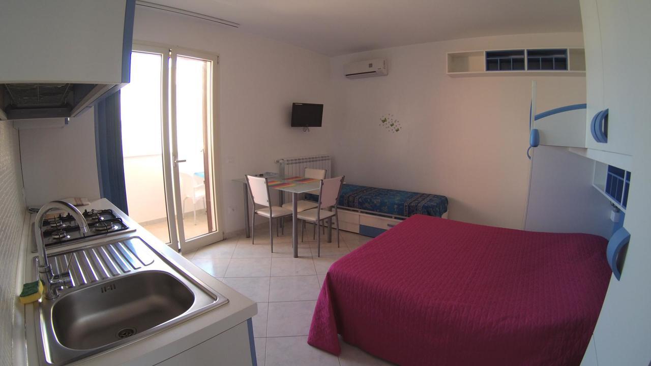 Athena B&B Castro Castro  Экстерьер фото